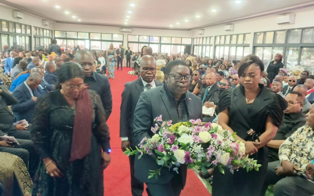Eugène Manga Manga : une émotion profonde aux obsèques d’Esther Sakina TUMBA